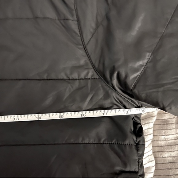 Lululemon Non-Stop Reversible Bomber Jacket in Black Size 8 - Picture 7 of 11